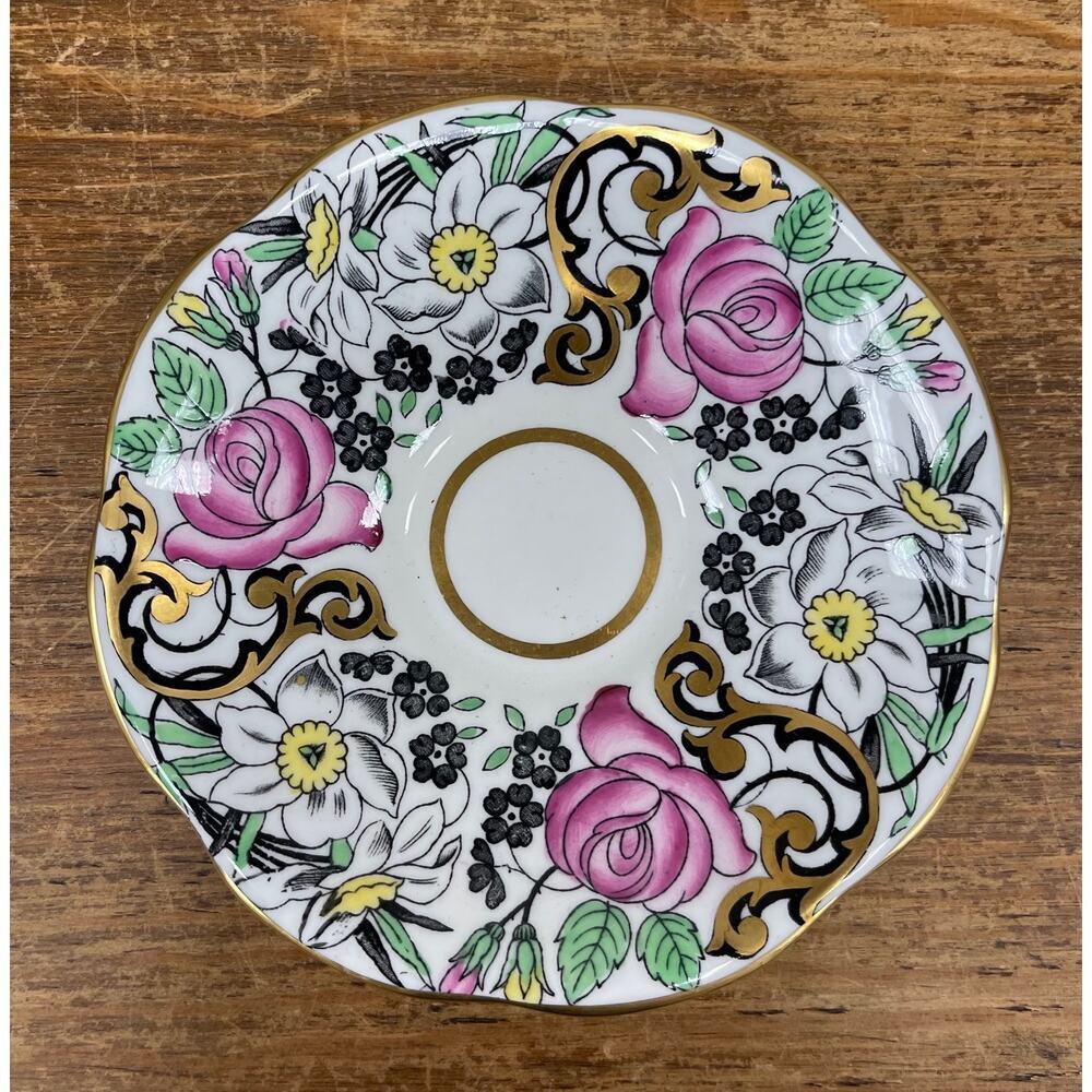 Vintage Rosina Bone China Tea Cup Saucer. kk268